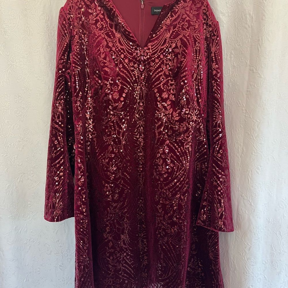 Tadashi Shoji Burgundy Velvet and Sequin Dress